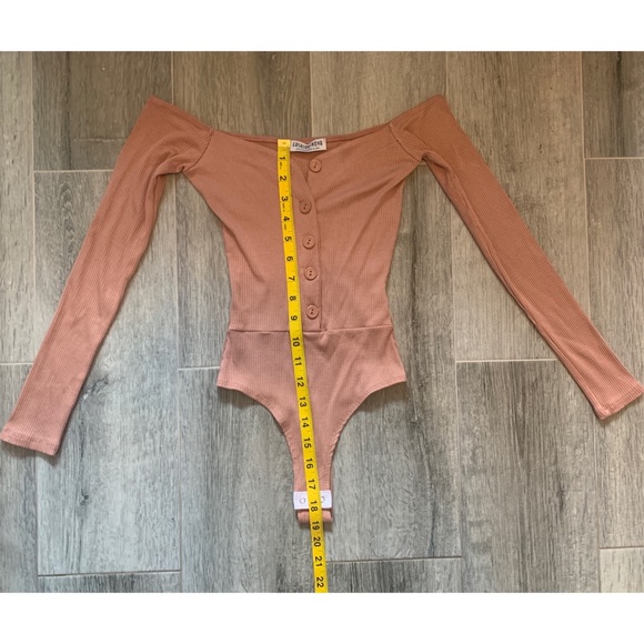 ♥️ NWOT Fashion Nova bodysuit XS - Picture 4 of 5